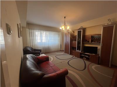 Apartament 3 camere zona Piata Marasti