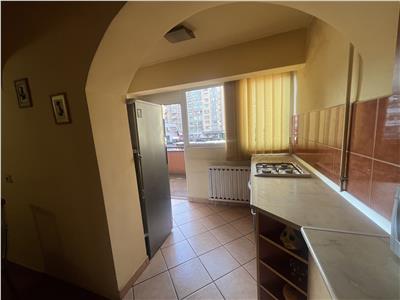 Apartament 3 camere zona Piata Marasti