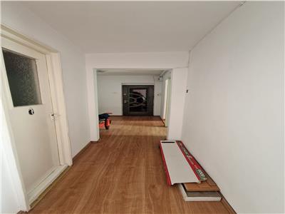 Apartament 2 camere,53 mp decomandat, zona Big Manastur