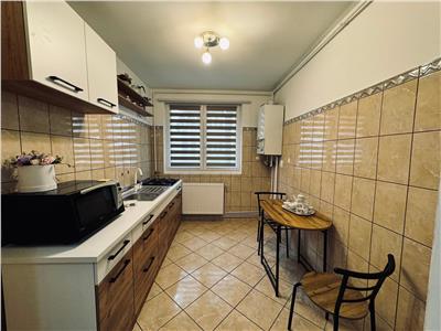 Apartament 2 camere 50mp, garaj, Semicentral, zona Garii