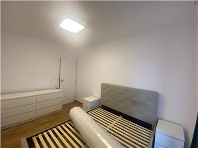 Apartament 3 camere 70mp,terasa 45mp, Centru,zona Scala Center