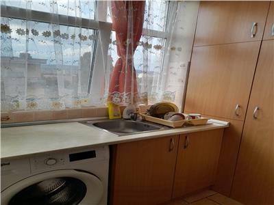 Apartament de vanzare 2 camere zona Fabricii de Zahar!