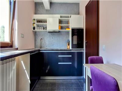 Apartament 3 camere modern, etaj intermediar si parcare! Zona Stejarului!