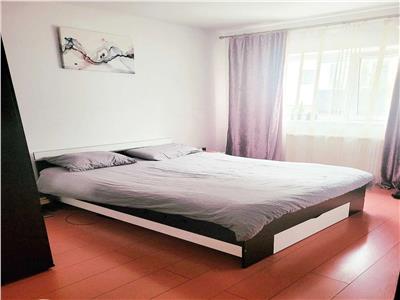 Apartament cu 3 camere la etajul 1! Zona Stejarului!