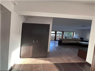 Apartament cu 2 camere langa parcul Poligon!