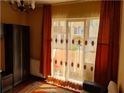 Apartament 2 camere, posibilitate preluare chiriasi! Zona Florilor!